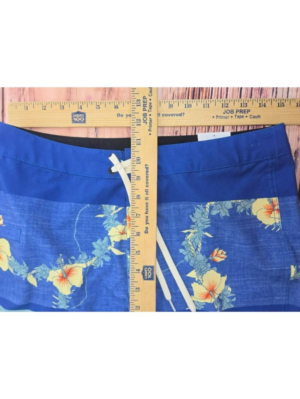 Vans Mens Blue Hibiscus Printed Board Shorts Size 30
